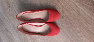 Zapatos rojos Bershka