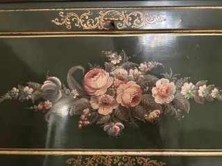 Buró Escritorio de Madera Decorado