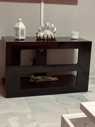 Mesa de TV Negra Brillante