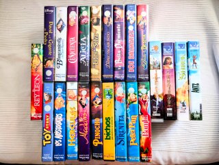 Lote 23 Películas VHS Animación en perfecto estado