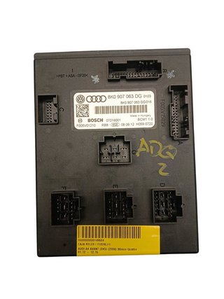 Caja reles / fusibles Audi A4 Avant (8K5) 2,0