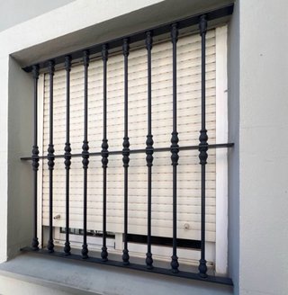 Reja de Hierro Forjado 116x105 cm