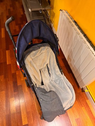 Carro de bebé plegable