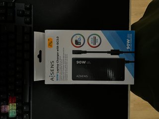 Cargador Portátil AISENS 90W con QC3.0