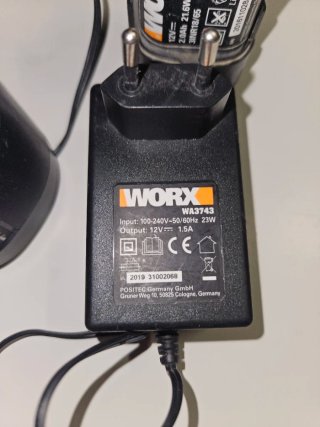 Cargador y Batería Worx 12V