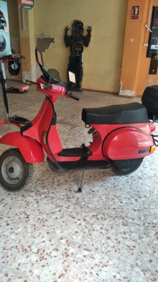 Vespa TX 200