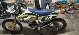 Moto Enduro Husqvarna