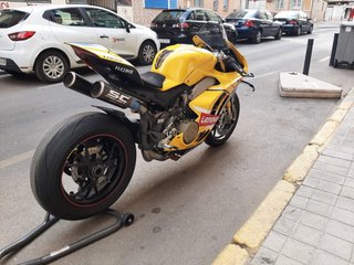 Ducati Panigale Amarilla especiale y numerada