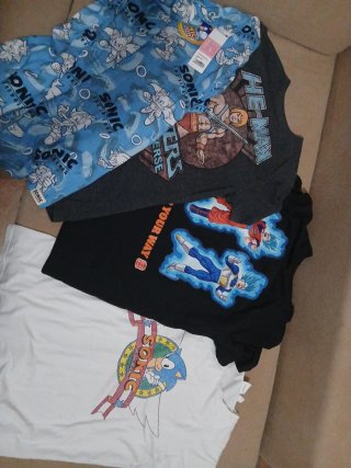 Lote de 4 Camisetas Estampadas Talla L