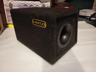 Cajón isobárico Hertz de 8"  400W
