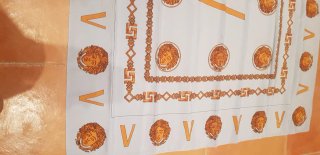 Pañuelo con estampado clásico