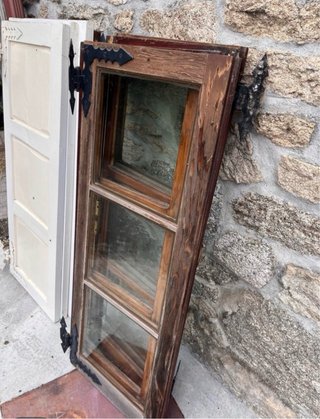 Ventanas Antiguas de Pino de Aragón