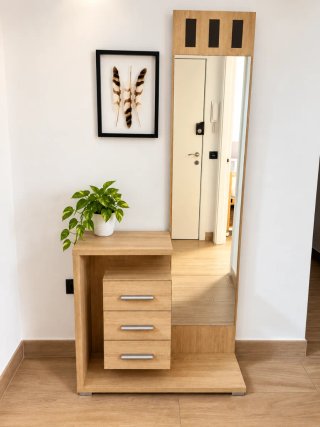 Mueble recibidor con espejo