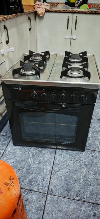 Cocina de Gas con Horno eléctrico