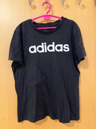 Camiseta negra Adidas