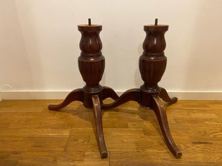 Par de patas para mesa de comedor vintage