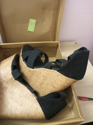 Zapatos de cuña negros