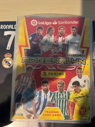 Álbum Adrenalyn XL 2018-19 Panini