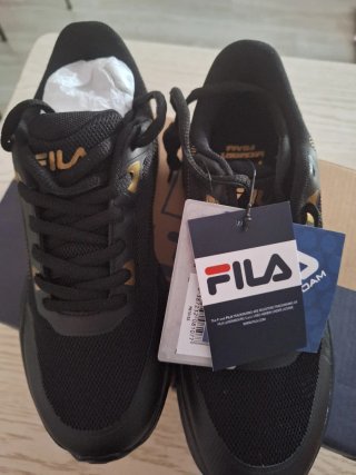 Zapatillas Running Fila Negras