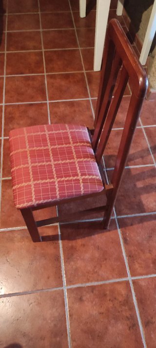 Set de 10 Sillas de Madera