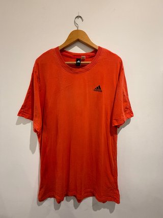 Adidas Camiseta Naranja Logo Negro Manga Corta