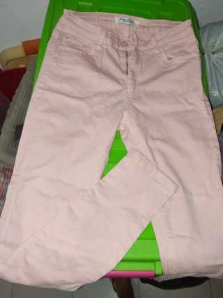 Pantalón de mujer rosa