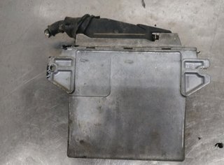 462104 h0m7700104956 centralita renault kangoo
