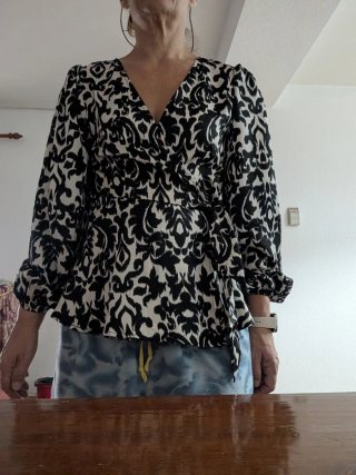 Blusa Cruzada Estampada