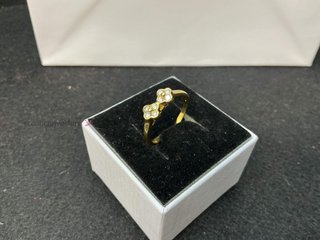 sortija oro 18k con piedra con diamante