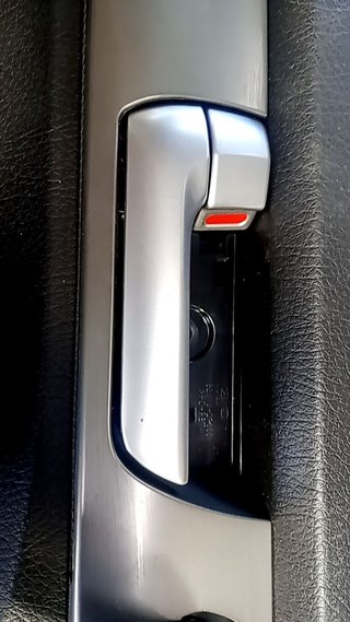MANETA INTERIOR DELANTERA IZQUIERDA Kia Sorento R (XM)(2009->)