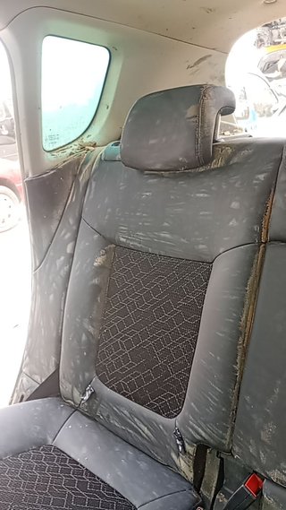ASIENTOS TRASEROS Peugeot 3008 (05.2009->)