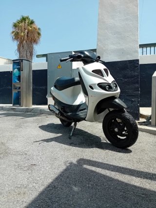 Piaggio Zip SP Copa 98