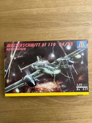 Maqueta Italeri Messerschmitt Bf110 G4/R3 1/72