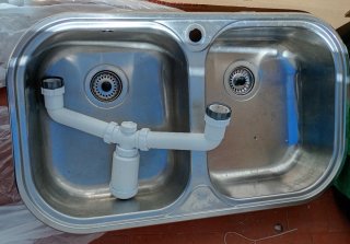 Fregadero para encimera de formica.