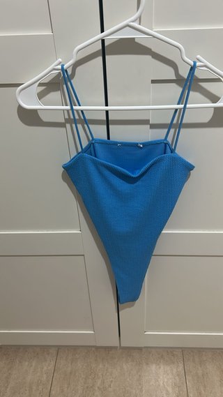 Body Bershka Azul Cian Talla M