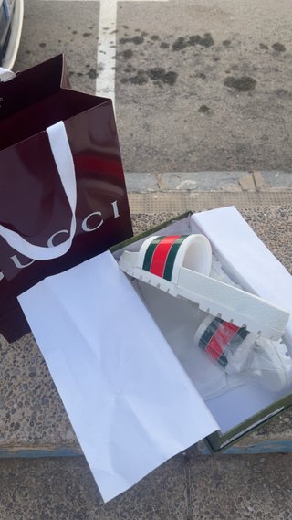 Chanclas Gucci Blancas