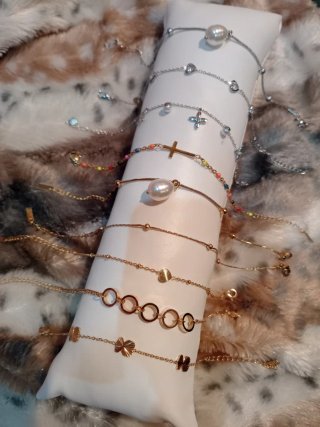 Pulseras variadas