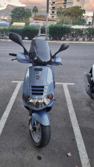 Scooter Piaggio Zip 125