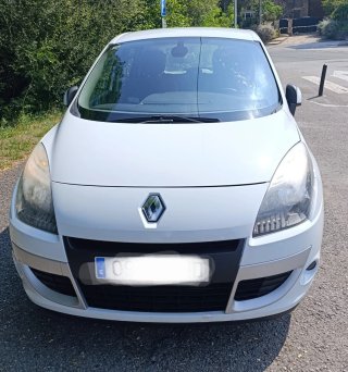 Renault Scenic 2011