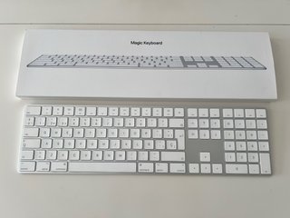 Apple Magic Keyboard con teclado numérico