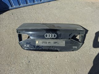 Tapa maletero audi a4 año 2015