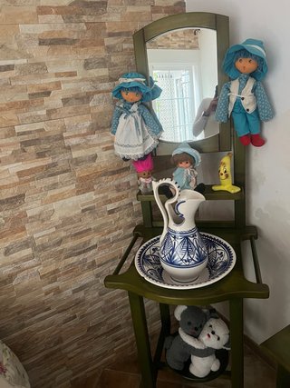 Palanganero de Madera con Lavabo