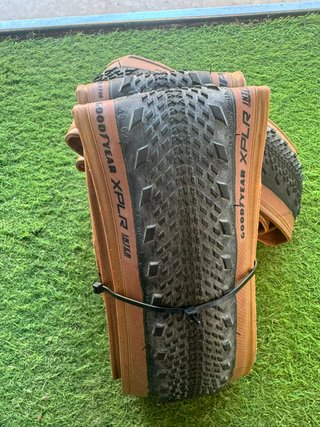 Cubiertas Goodyear XPLR Inter 700x45c