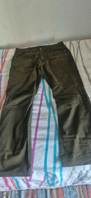 Pantalón Multibolsillos Kenzo, talla 34/44 L32