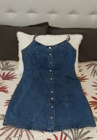 Vestido vaquero de tirantes