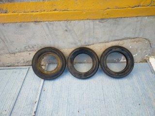 1 Llanta y 3 cámaras para Vespa 150 S