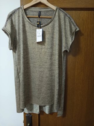 Blusa Stradivarius Dorada Talla L