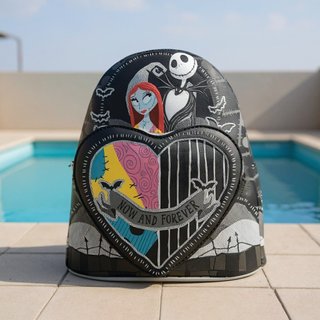 Mochila Loungefly Jack y Sally Corazón 26 cm