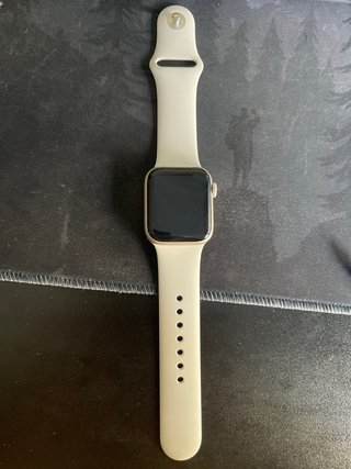 Apple Watch SE 3 GPS + Celular Beige