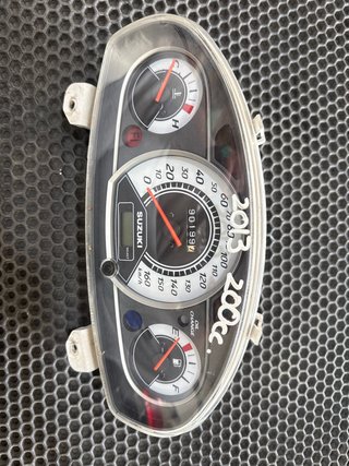 Cuentakilómetros Suzuki Burgman
